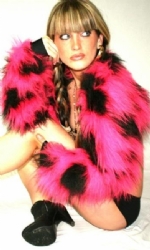 FurShrug Pink/BlkCam